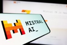 ميسترال تتيح اختبار نماذجها للذكاء الاصطناعي مجانًا - موقع الخليج الان