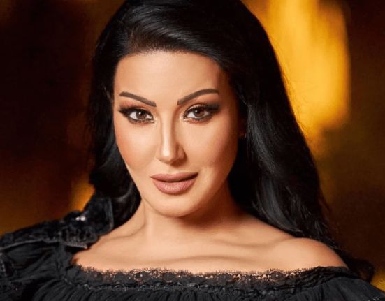 سمية الخشاب تكشف علاقتها بصلاح التيجاني بعد اتّهامه بالتحرّش