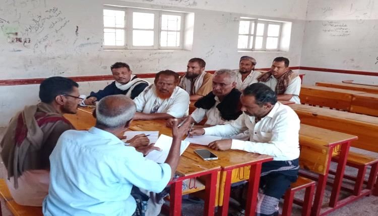 اجتماع لمجلس أباء مدرسة الصديق بحبيل حنش بالمسيمير لحج