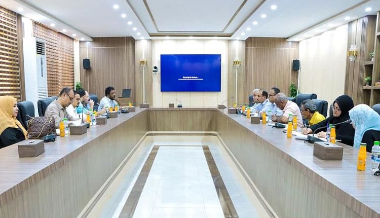 عدن.. مناقشة مشروع التنمية المستدامة لمصائد الأسماك