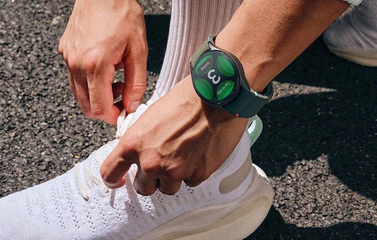 مقارنة بين ساعتي Apple Watch series 10 و Galaxy Watch7 - موقع الخليج الان