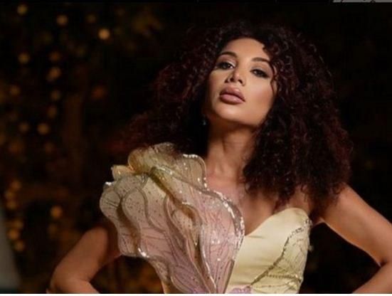 بعد الضربة الإسرائيلية على الغبيري.. هذا ما قالته أمل طالب (فيديو)