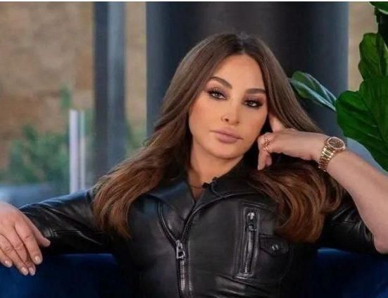 إليسا تصدر بياناً حول حفلتها في ظل الأوضاع في لبنان