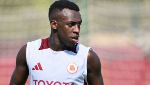 بعد صدمة تصريحات الرياضي مدرب روما يفاجئ سعود عبد الحميد...