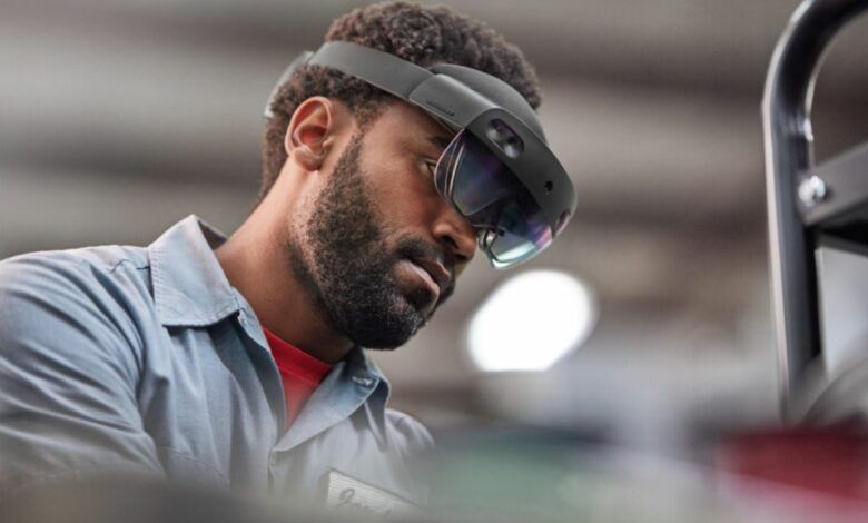 مايكروسوفت تؤكد إيقاف إنتاج نظارات HoloLens 2 - موقع الخليج الان