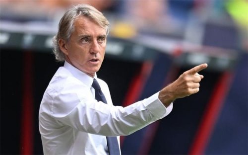 الهلال يعرفه .. الجابر يعلق على قرار مانشيني باستبعاد البليهي