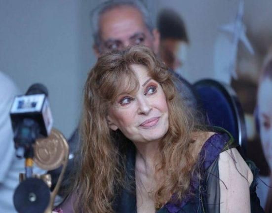 نيللي تكشف عن خليفتها في الاستعراض