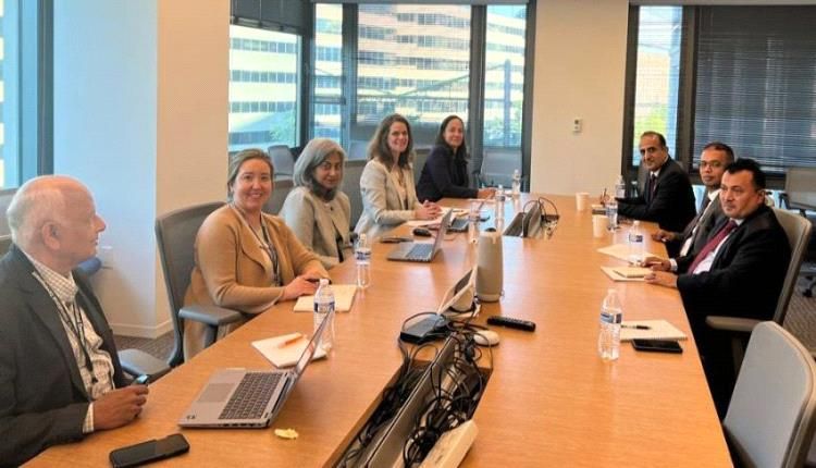 الصحة والوكالة الامريكية للتنمية يبحثان دعم القطاع الصحي في اليمن