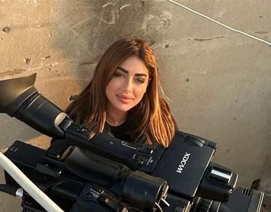 بالفيديو: لم تتمالك دموعها على الهواء.. إعلامية لبنانية تبكي خلال تغطيتها ضربة النويري: “لم أعد احتمل”