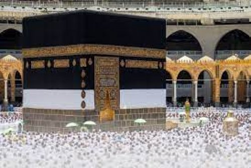 عاجل .. السعودية تفرض رسوم جديدة تجعل الجميع في ورطة كبيرة .. هنا قائمة التعديلات الجديدة التي أعلنت عنها وزارة الحج والعمرة