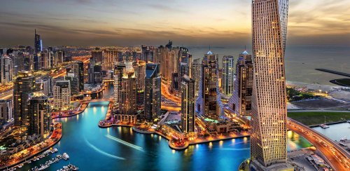 عاجل.. الإمارات تستدعي كل من يجيد هذه المهن برواتب عالية افضل من اي دولة بمليون مرة !!