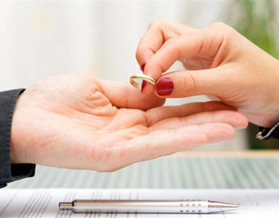 قرّر البقاء في لبنان… فنان يُفاجئ الجميع بانفصاله عن حبيبته اللبنانيّة: “خلصت هيدي القصة”