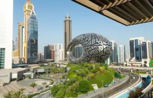 4 فحوصات طبية إلزامية للوافدين القادمين للعمل في الامارات