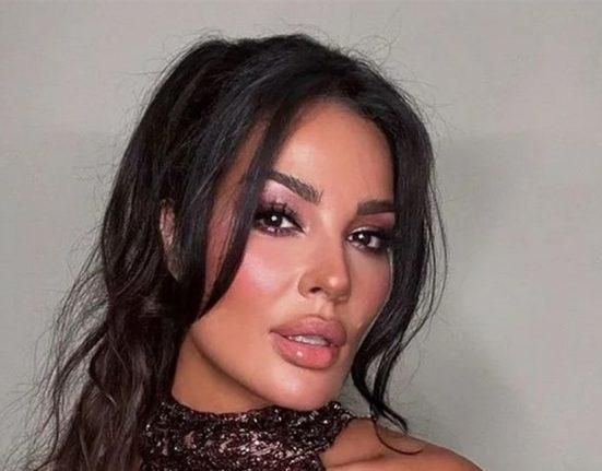 بالفيديو: “هيك بتدعم بلدا؟” نادين نسيب نجيم تتعرّض لهجوم عنيف.. رقصت احتفالا بانفصالها عن خطيبها!