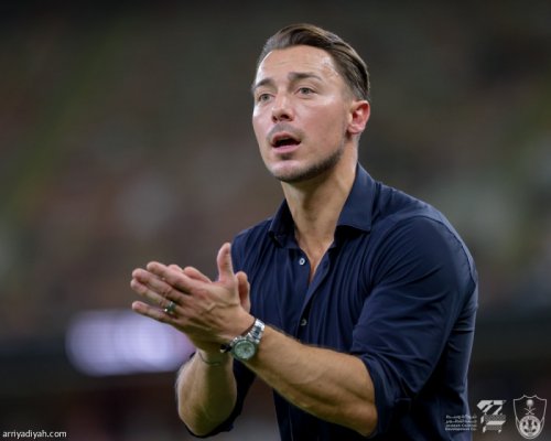 إدارة الأهلي كذبت عليّ .. تصريحات مدوية من يايسله تكشف الحقيقة