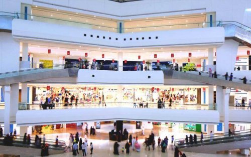 مطاعم السلام مول في جدة مع العناوين