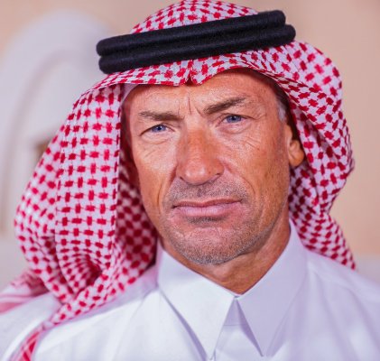 مستقبل رينارد مع الأخضر السعودي تكشفه هذه المفاجأة المدوية