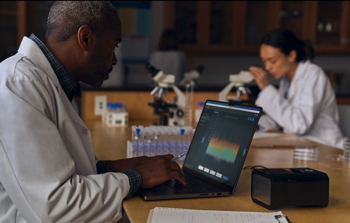 كل ما تحتاج إلى معرفته عن حاسوب M4 MacBook Pro الجديد من آبل - موقع الخليج الان