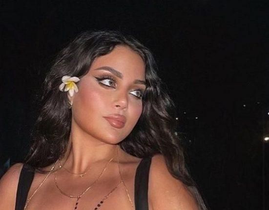 بالفيديو: بفستان ضيق.. ابنة هيفا وهبي تُثير الجدل بإطلالتها والجمهور يتهمها بتقليد والدتها