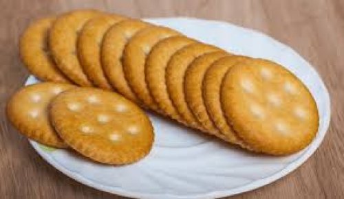 بسكويت بدون حليب وبيض لذيذ بكوب عصير ألذ بسكويت الشاي ولزوم السهرة