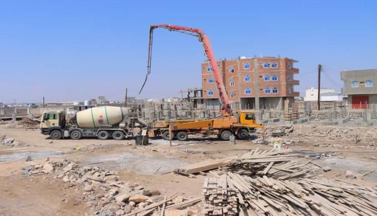عدن.. تواصل أعمال البناء والتشييد لثانوية الشهيد سالم قطن