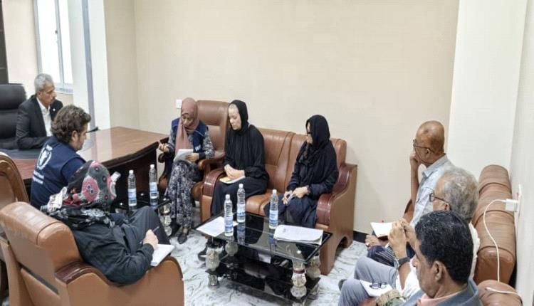 عقب استبعاد مستفيدين من البرنامج.. محافظ لحج يلتقي وفدا من الغذاء العالمي
