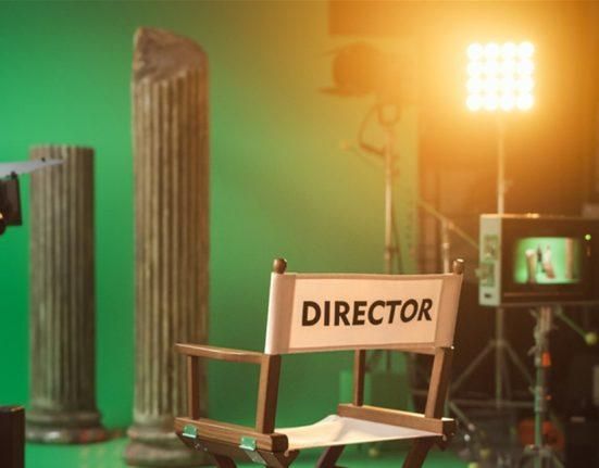 بالفيديو: بعد غياب لمدة 4 سنوات.. ممثلة سورية تقرر العودة لجمهورها: “خطوة الرجوع أخذت مني تفكير كثير”