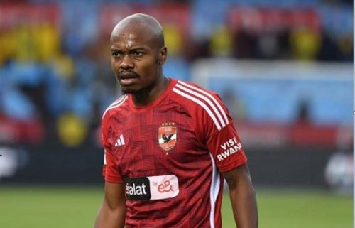 أول تعليق من بيرسي تاو بشأنالموافقة على الانتقال إلى الزمالك .. مفاجأة لجماهير الأهلي