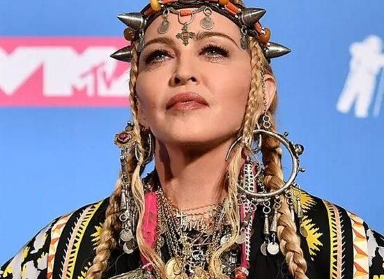 مادونا “تشتم” رئيس الولايات المتحدة الأميركية .. وما علاقة أطفالها؟