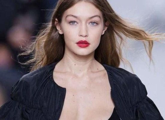 ما قامت به جيجي حديد أوصلها الى صف العارضات الأعلى أجراً