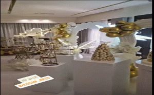 بالصور .. ممثلة شهيرة تستعرض الضيافة الفخمة وتجهيزات استقبال مولودها وهذا اسمه