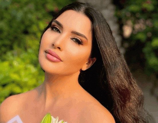 بفستان جريء… شاهدوا كيف احتفلت لاميتا فرنجية بعيد ميلادها مع صديقاتها في دبي (صور)