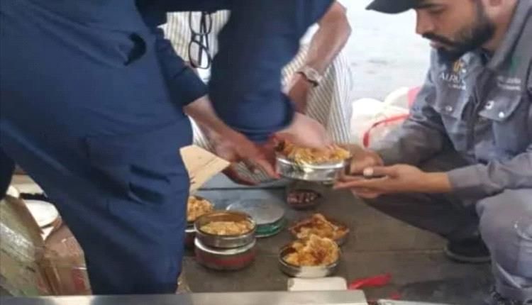 ماذا يجري للعسل الحضرمي في منفذ الوديعة