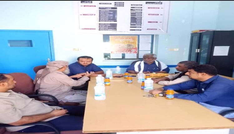 مدير عام المديرية يتفقد مستشفى عزان العام ويشيد بخدماته الصحية