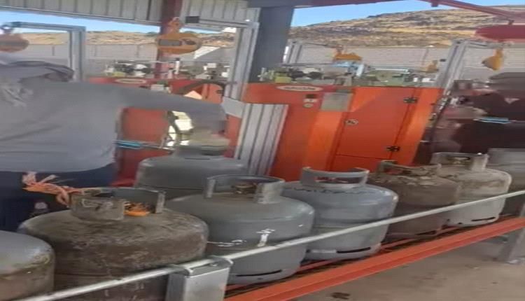 لتخفيف معاناة السكان.. محطة جديدة للغاز المنزلي ترى النور بمديرية الحد في يافع