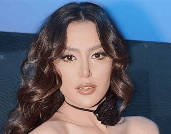 بالفيديو: “بلا تربية”: ممثلة سورية شهيرة تُثير الجدل برفقة “يوتيوبر”.. قامتا بحركات مُستفزة!