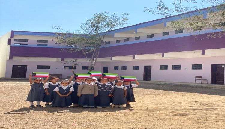 بتمويل كويتي مدير عام ميفعة يستلم مشروع ترميم مدرسة جول الريدة للبنات