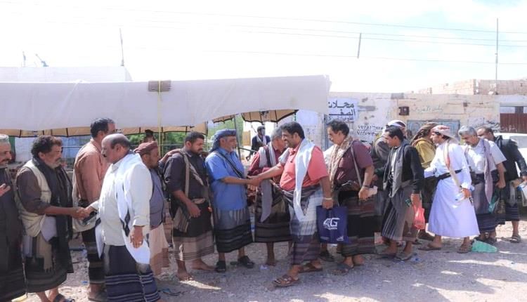 رئيس انتقالي شبوة يرفع مخيم اعتصام المفقودين أولاد الشيخ سعيد القميشي بشبوة