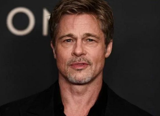 براد بيت مشتاق لأولاده وهذه أمنيته قبل عيد الميلاد