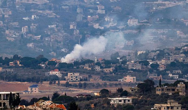 استمرار الخروقات.. شهيد لبنانيّ وجريح إثر غارة إسرائيلية على بلدة عيناثا - موقع الخليج الان