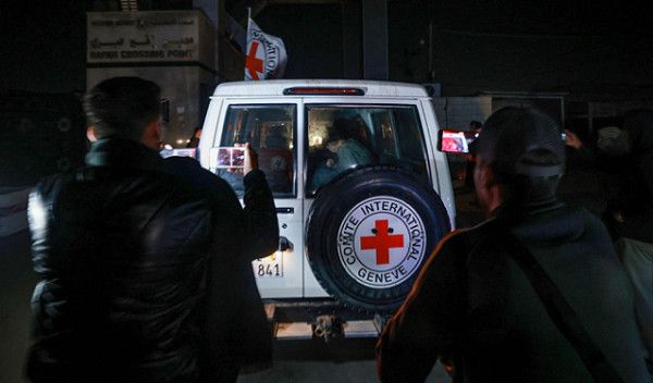 "الفجوات المتبقية قابلة للجسر".. وفد إسرائيلي إلى الدوحة لمواصلة مباحثات صفقة الأسرى - موقع الخليج الان