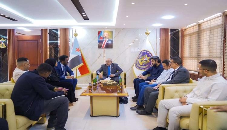 الانتقالي يناقش تدخلات مؤسسة الدعم الدولي في الجنوب