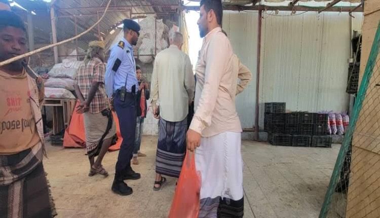 حملة موسعة لتنظيم الأسواق في محافظة جنوبية
