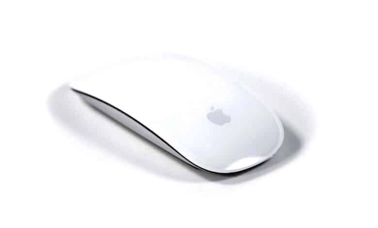 تقارير.. آبل تعمل على فأرة تدعم الأوامر الصوتية - موقع الخليج الان