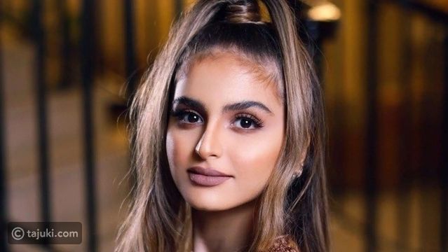 حلا الترك بإطلالة شتوية ناعمة بعد تصريحها عن ارتداء الحجاب