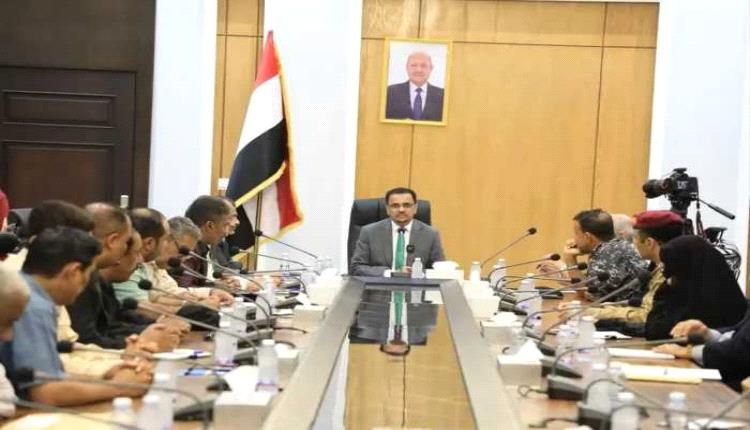 اجتماع استثنائي لتنفيذي حضرموت يوجه طلبا للمجلس الرئاسي