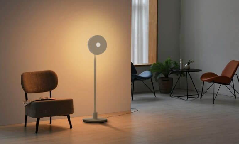 LG تكشف عن جهاز عرض منزلي يعمل كمكبر صوت ومصباح - موقع الخليج الان