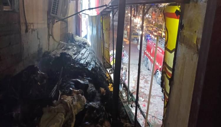 موسع/ فرق الإطفاء بعدن تسيطر على حريق بمركز فنون صبايا وتمنع الكارثة(صور)