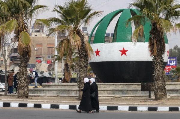 واشنطن تصدر تراخيص لتسهيل التعاملات المالية مع سوريا - موقع الخليج الان