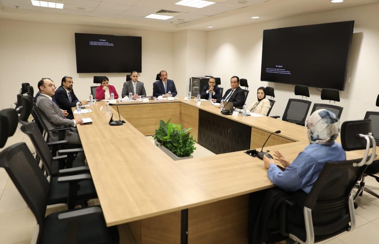 الصحة: لجنة تقييم أداء مديري ووكلاء المديريات تبدأ إجراء المقابلات الشخصية للمرشحين على مناصب مديري ووكلاء المديريات - الخليج الان